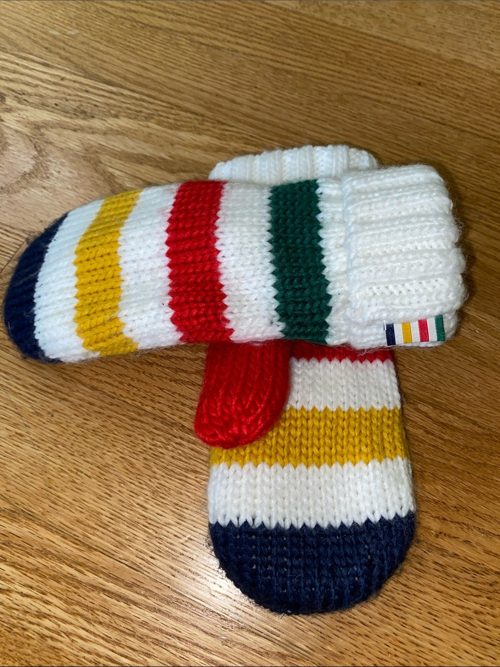 HBC Hudson’s Bay Company Striped Mittens 2-5X - Picture 3 of 6